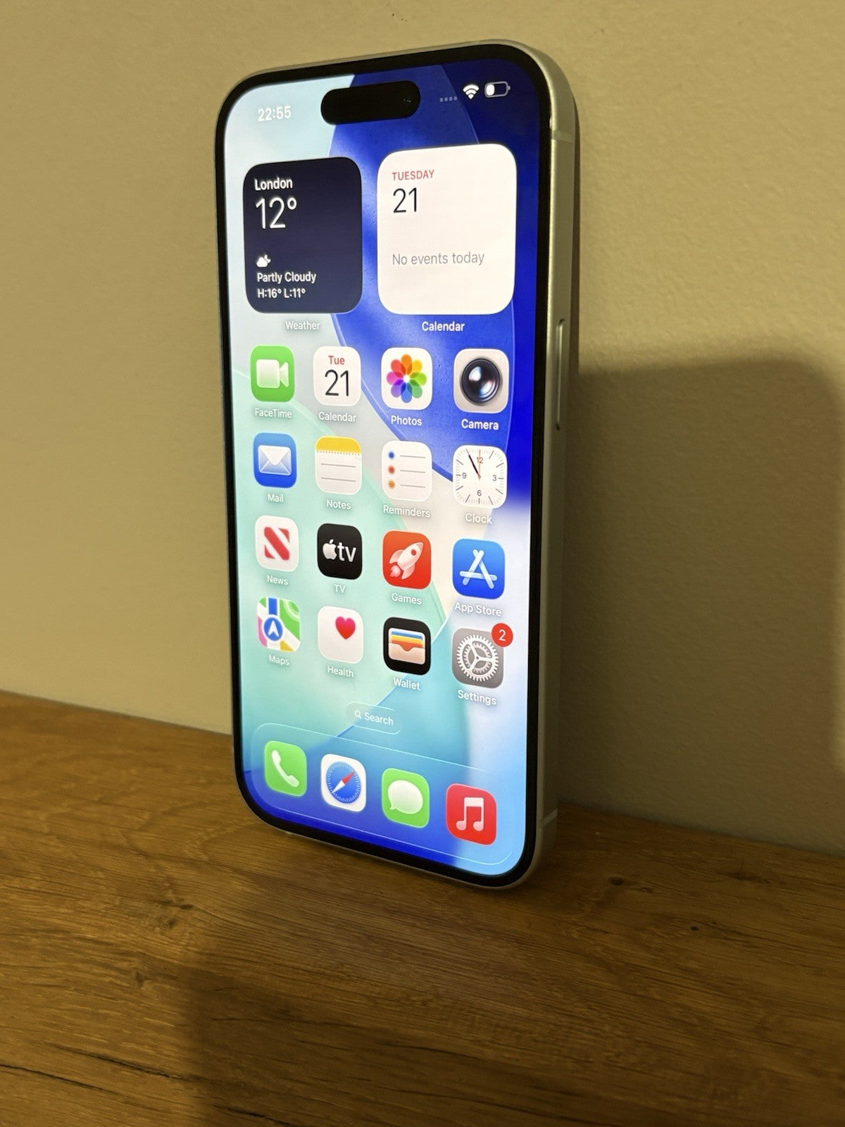 Apple iPhone 15 128GB Blue (V42) 6.1'' Unlocked Boxed Warranty