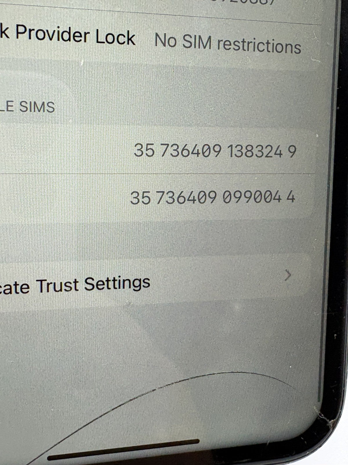 Apple iPhone XR 64GB Black Unlocked Faulty And Cracked