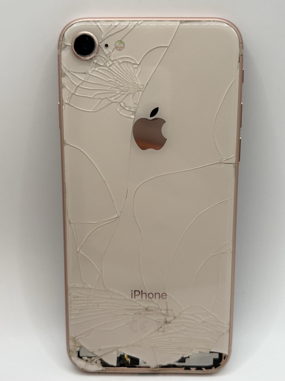 Apple iPhone 8 64GB Rose Gold Faulty