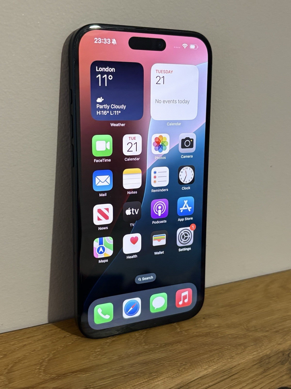 Apple iPhone 16 Plus 128GB (PP140) 6.7'' 5G 128GB Unlocked Black Boxed