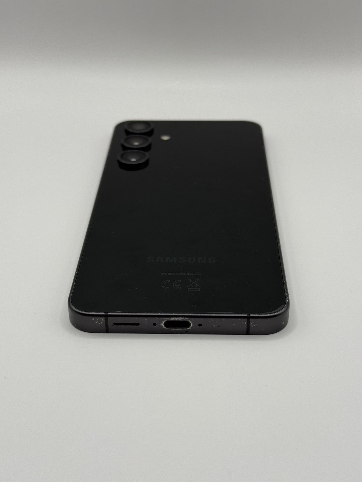 Samsung Galaxy S24 FE 5G 128GB Black Unlocked Good Condition Warranty