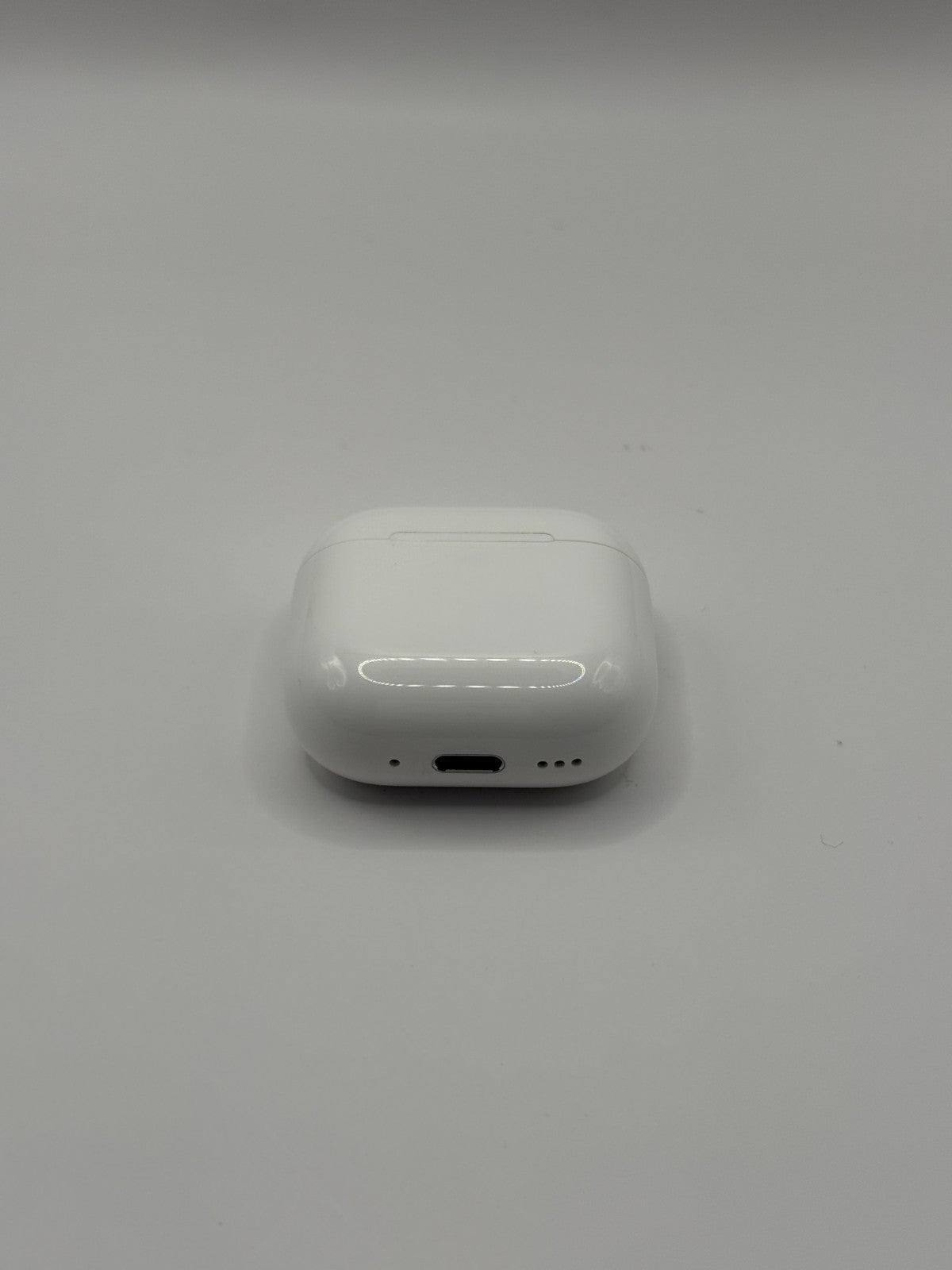 Genuine Apple AirPods 4 ANC A3055 USB-C Wireless Charging Case Only