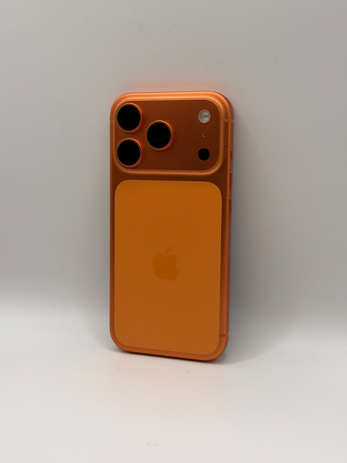 Apple Iphone 17 Pro 256GB Cosmic Orange Unlocked Excellent Condition Warranty