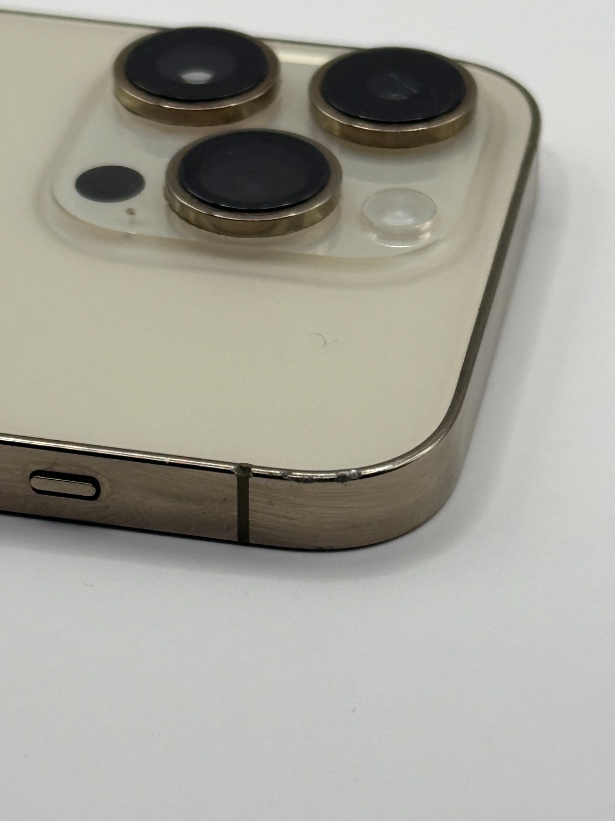 Apple Iphone 14 Pro 128GB Gold Unlocked Warranty Good Condition 86% Fully Boxed