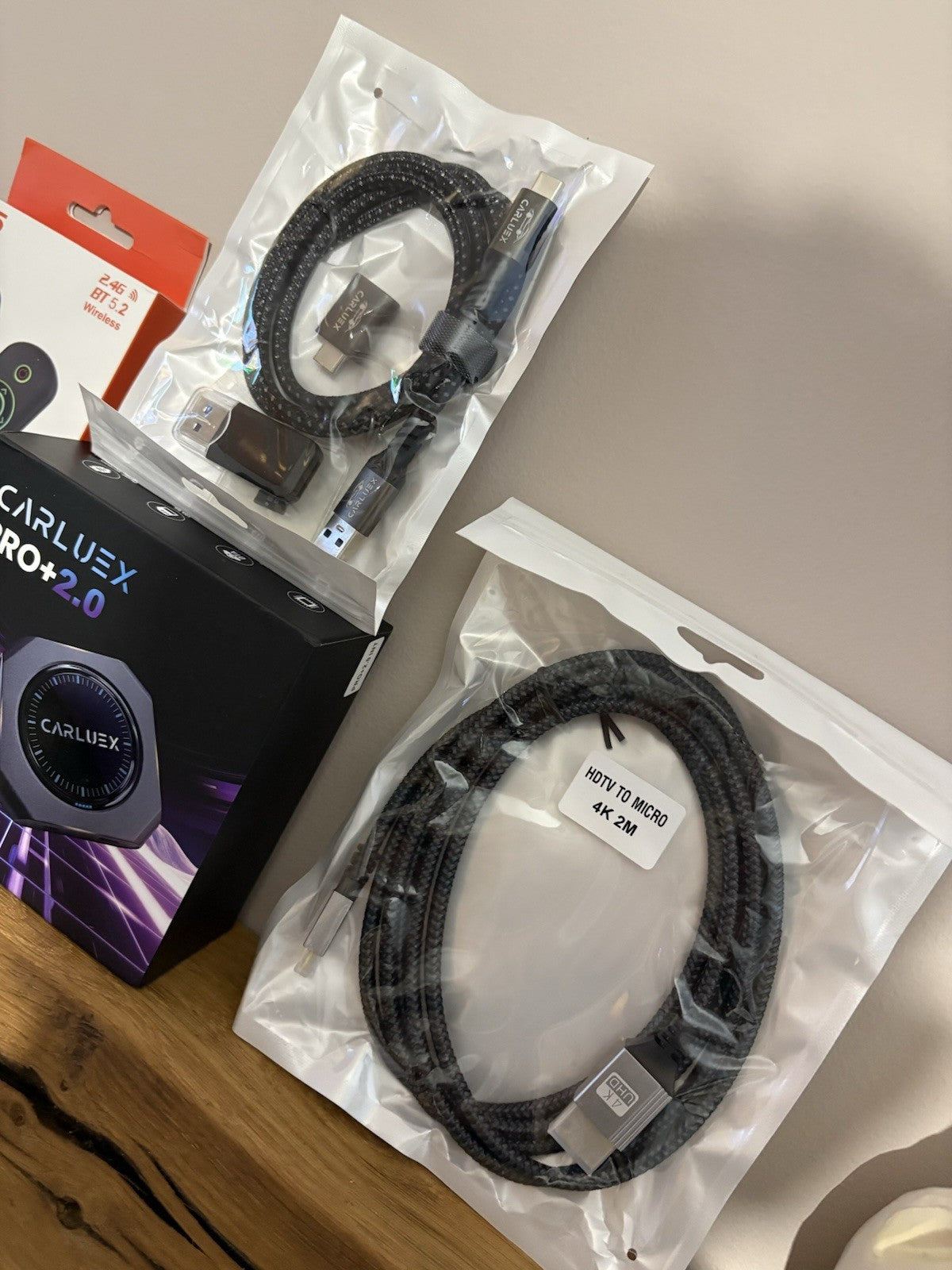 Carluex PRO+ 2.0 Multimedia AI Box (961) With Keyboard Remote And More