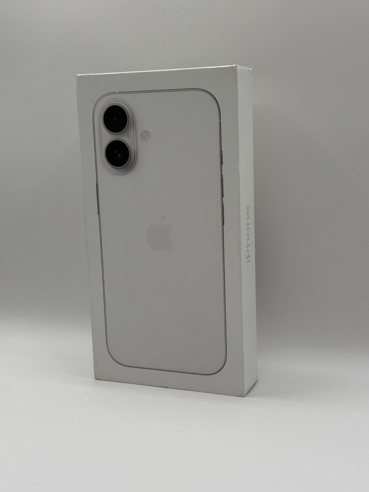 Apple Iphone 17 256GB White 5G Brand New Sealed Boxed Unlocked Warranty
