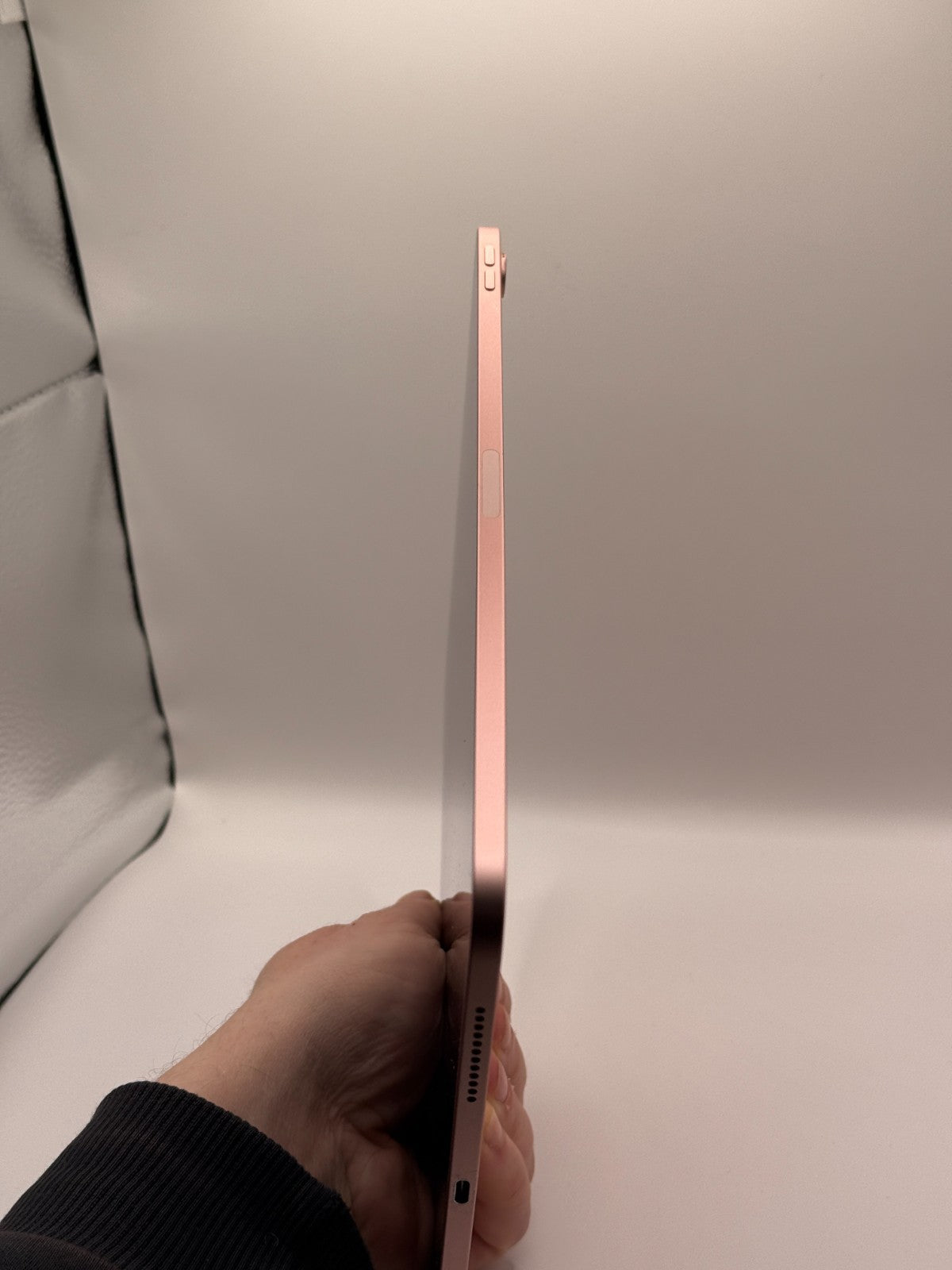 Apple Ipad Air 4th Generation Rose Gold 64GB WiFi Unlocked Very Good Condition