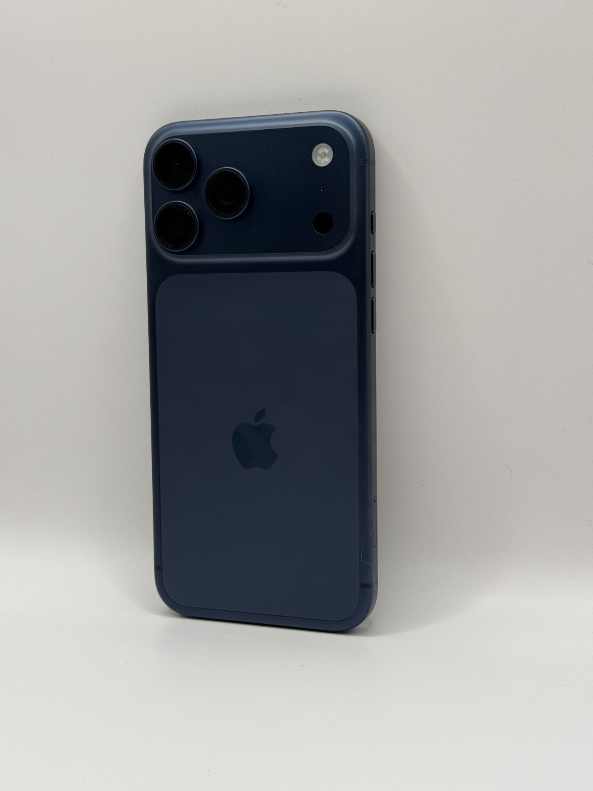 Apple Iphone 17 Pro Max 256GB Deep Blue 5G Warranty Unlocked Opened Never Used