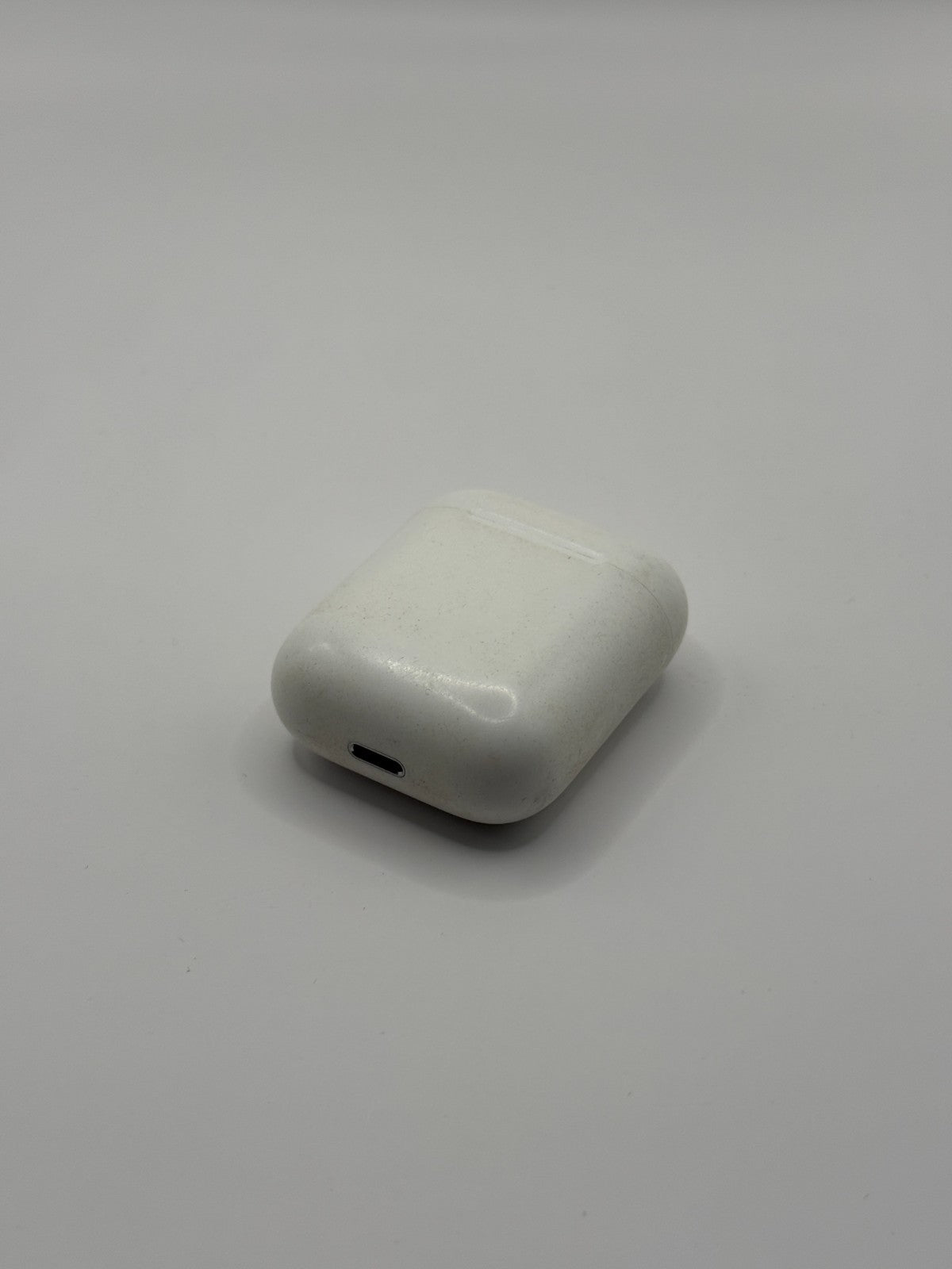 Apple AirPods 1st Generation Charging Case Only White Good Condition