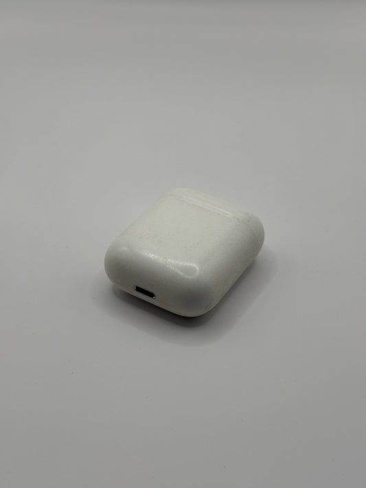 Apple AirPods 1st Generation Charging Case Only White Good Condition