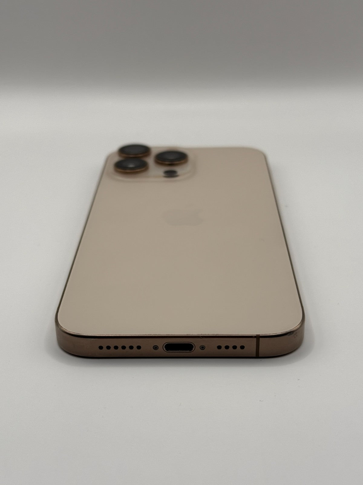 Apple iPhone 16 Pro Max 256GB 5G Unlocked Desert Titanium Good Quality