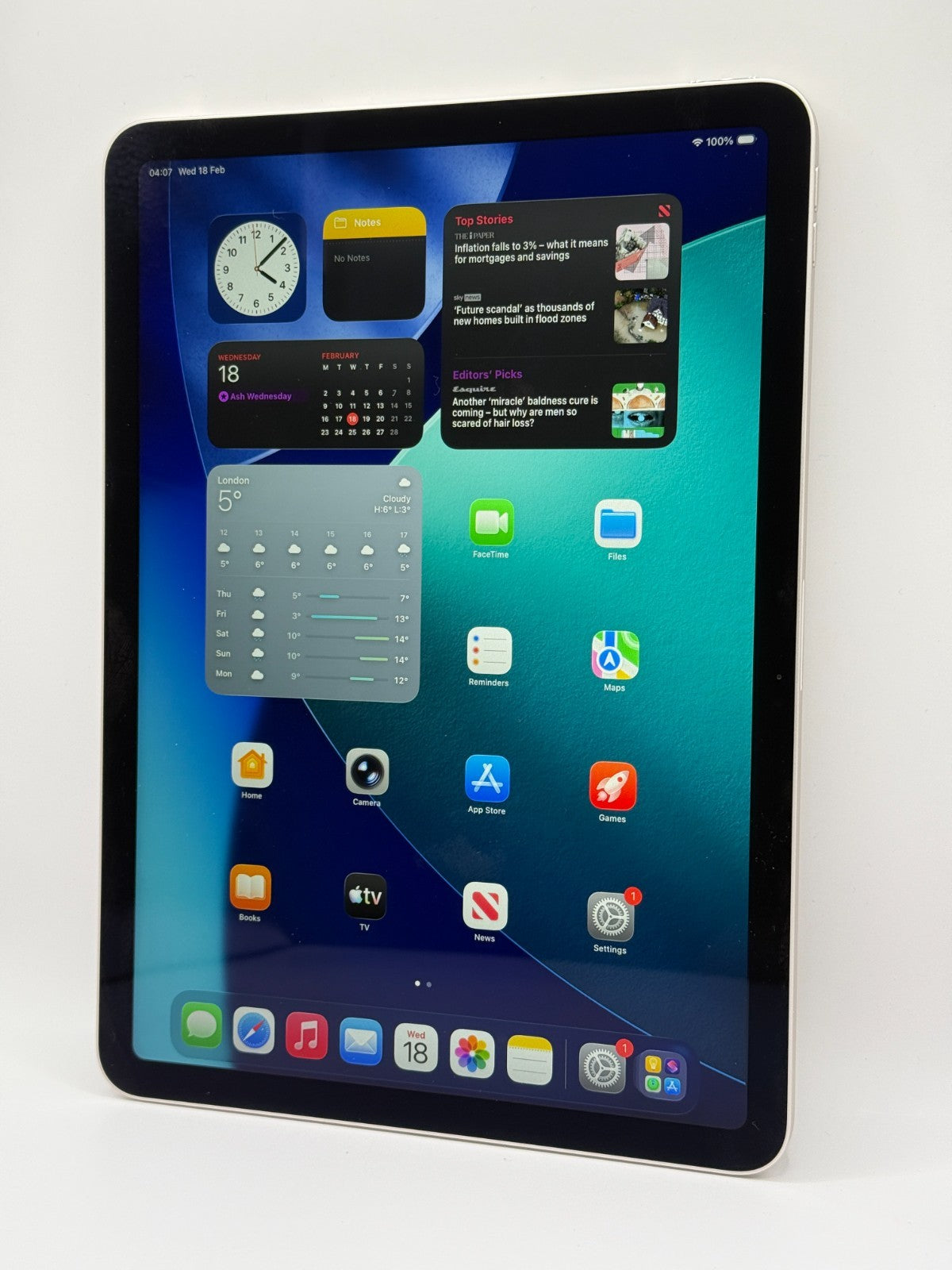 Apple Ipad Air 11" M3 128GB Wifi Starlight Boxed Warranty Excellent Condition