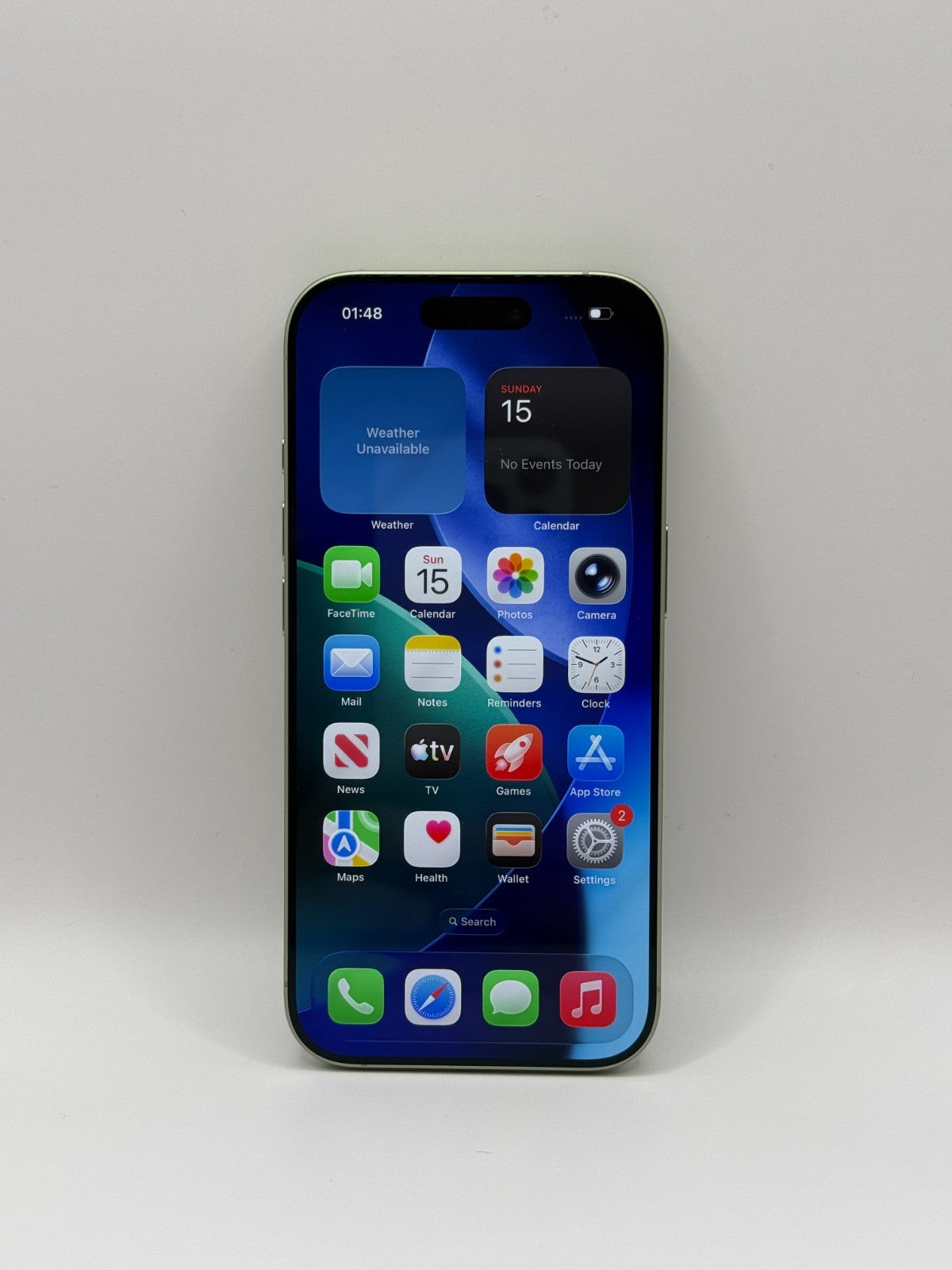 Apple Iphone 17 256GB Sage 5G Excellent Condition Warranty Boxed 1 battery cycle