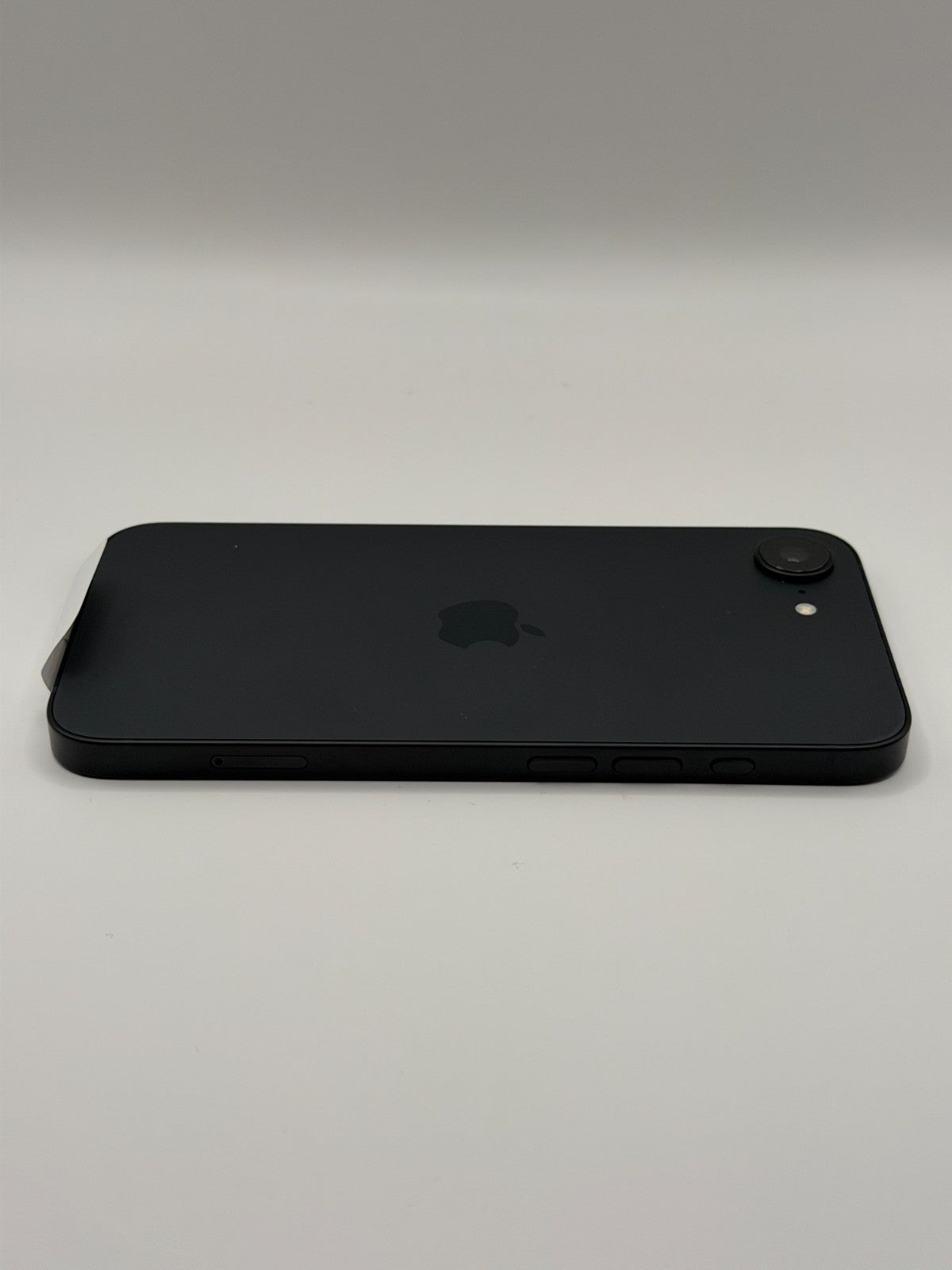 Apple Iphone 16e 128GB 5G Black 100% Battery Unlocked Warranty Opened Never Used