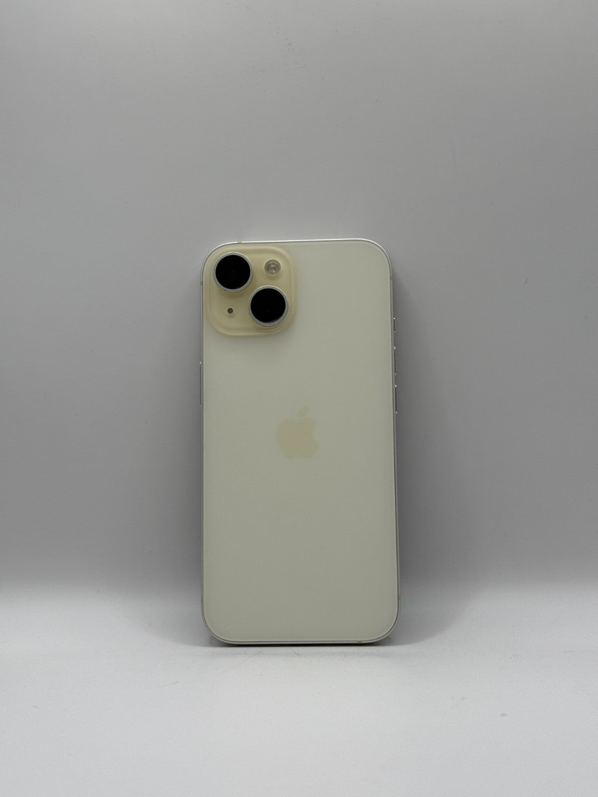 Apple Iphone 15 128GB Yellow Unlocked Excellent Condition 86% Battery Warranty