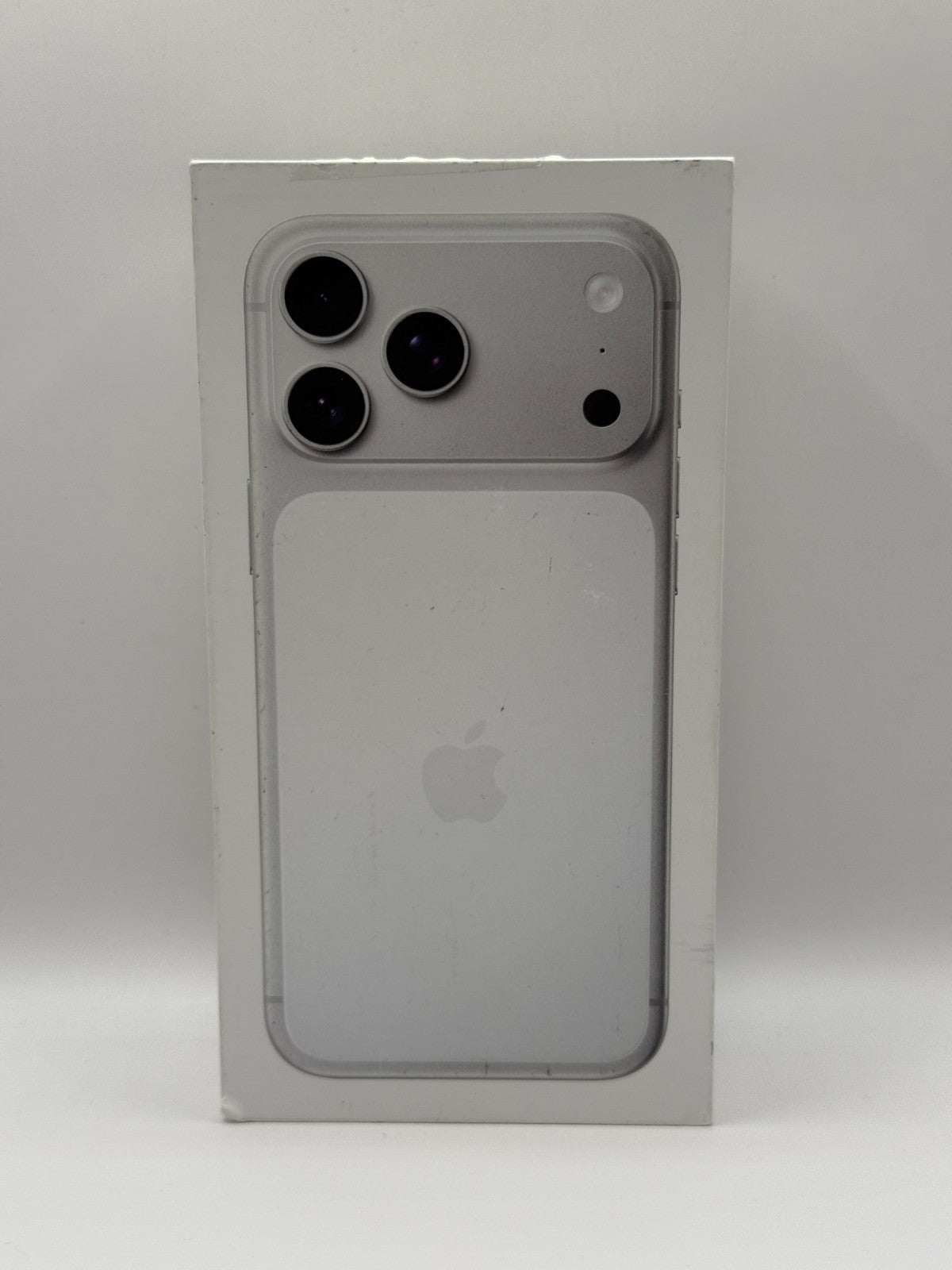 Apple Iphone 17 Pro Max 5G 256GB Silver Unlocked Boxed Very Good Condition