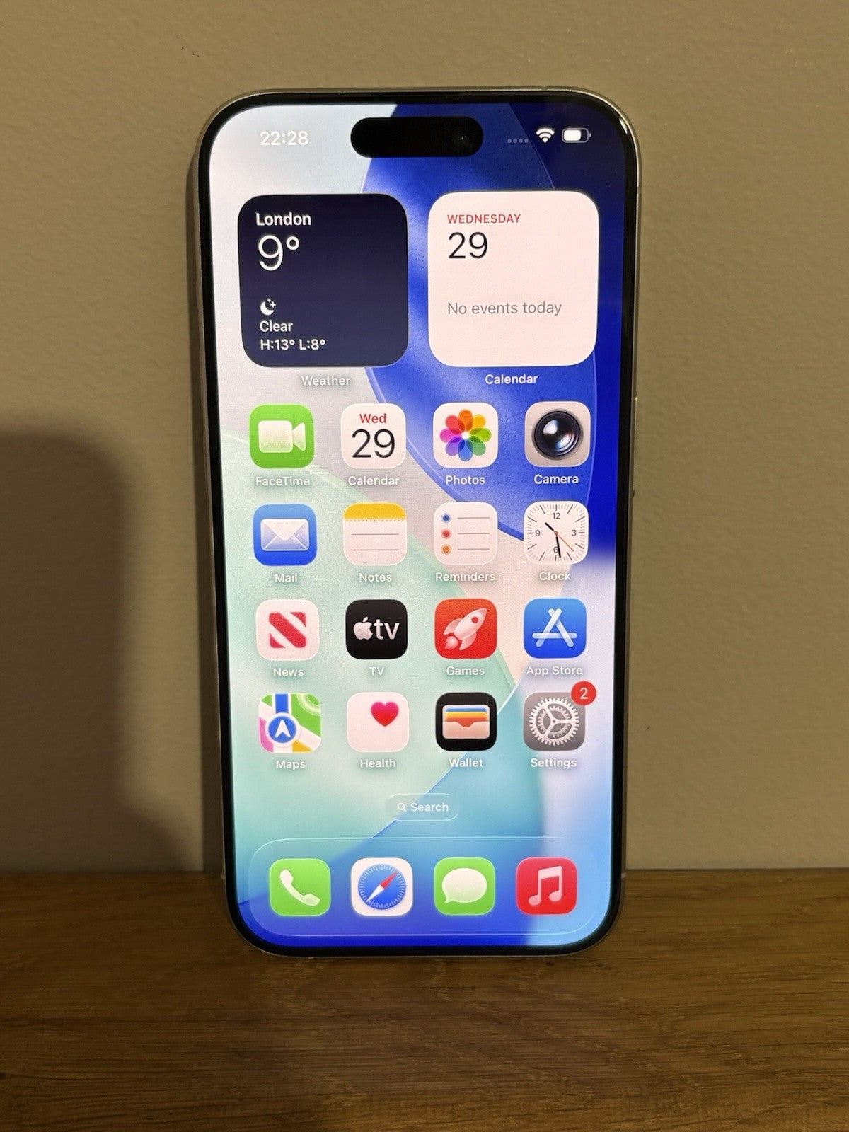 Apple iPhone 15 Pro 128GB (0413723) White Titanium Unlocked Warranty Excellent