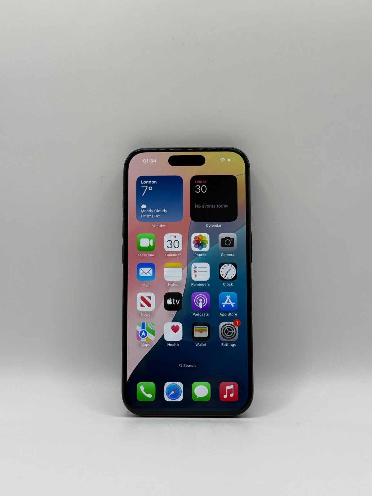 Apple Iphone 15 Pro 256GB Black Titanium Unlocked Warranty Excellent Condition