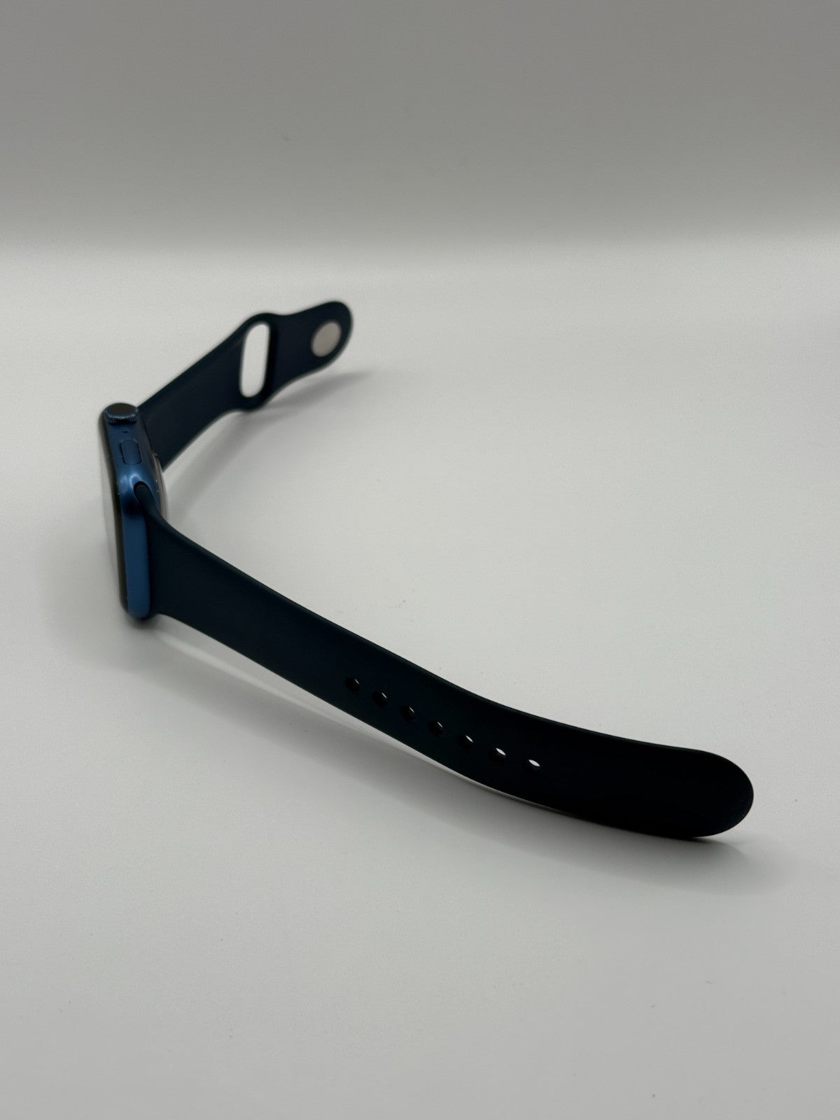 Apple Watch Series 7 45mm Wifi Gps Blue Case with Abyss Blue Sports Band