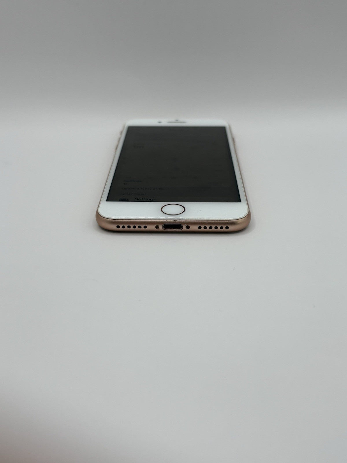 Apple iPhone 8 64GB Rose Gold Used Condition Battery service Unlocked