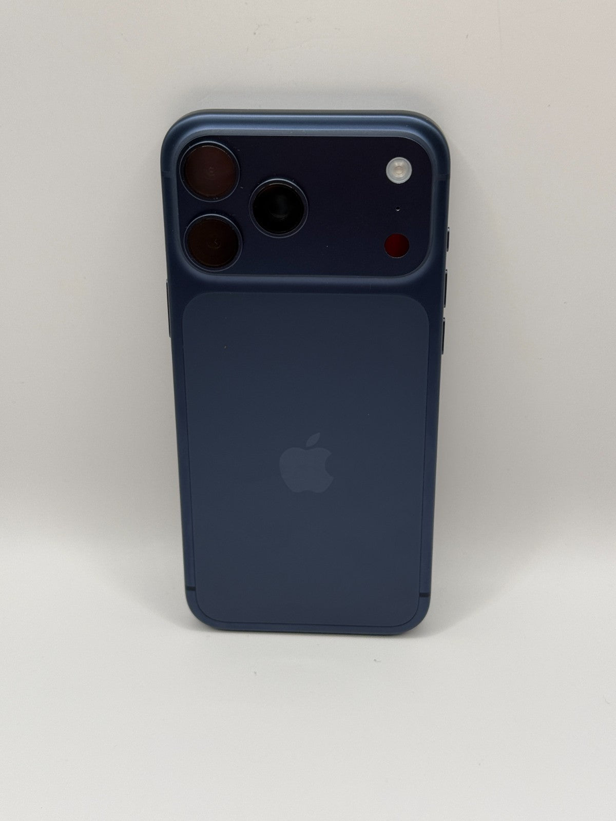 Apple Iphone 17 Pro Max 512GB Deep Blue 5G Warranty Unlocked Excellent Condition