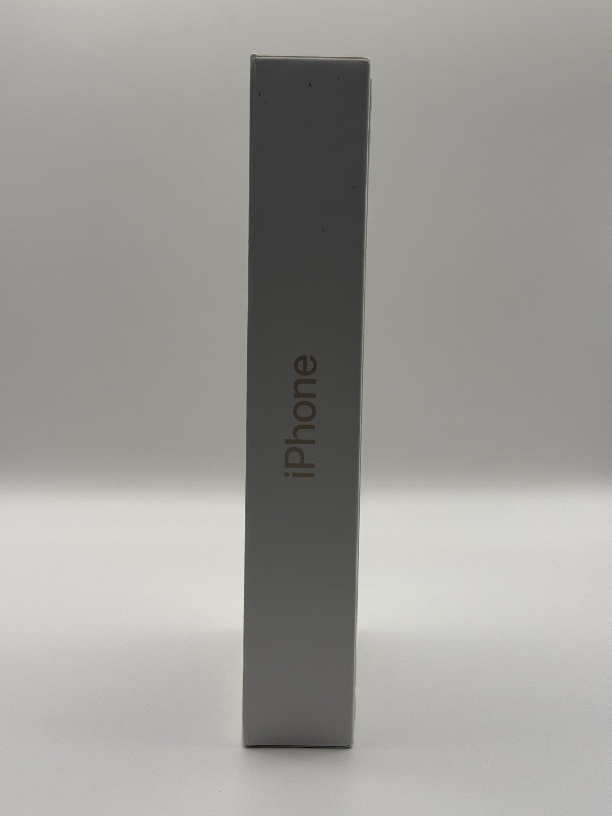 Apple Iphone 14 128GB 5G Starlight Brand New Sealed Warranty Unlocked