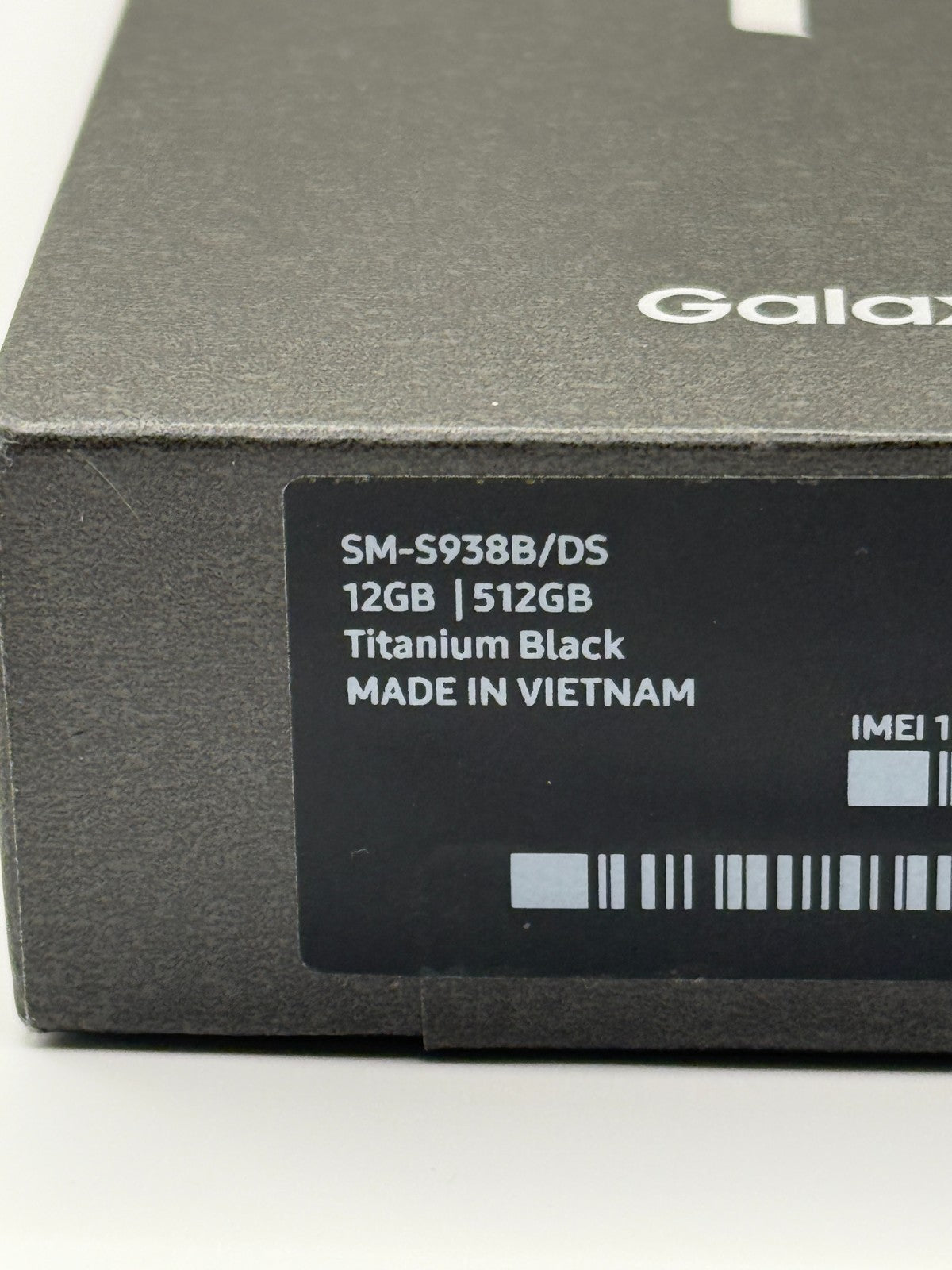 Samsung Galaxy S25 Ultra 512GB 5G AI Titanium Black Unlocked Sealed Box Warranty
