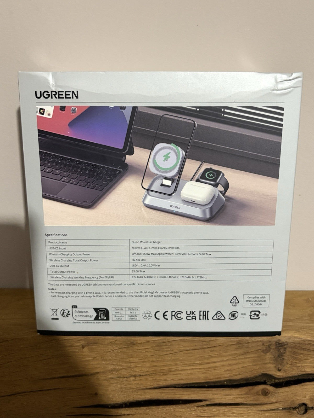 Ugreen 25W 3-in-1 Magflow Wireless Charging Stand iPhone Watch AirPods