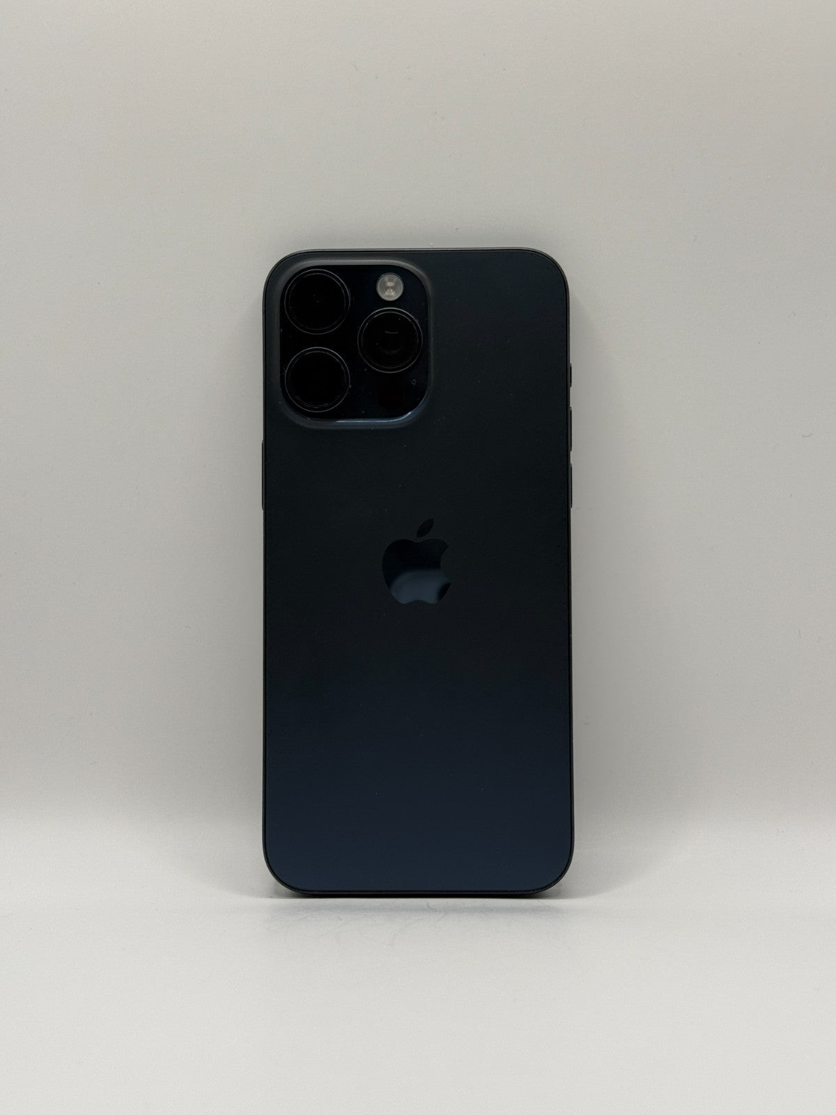 Apple Iphone 15 Pro Max Blue Titanium 256GB Very Good Condition Unlocked