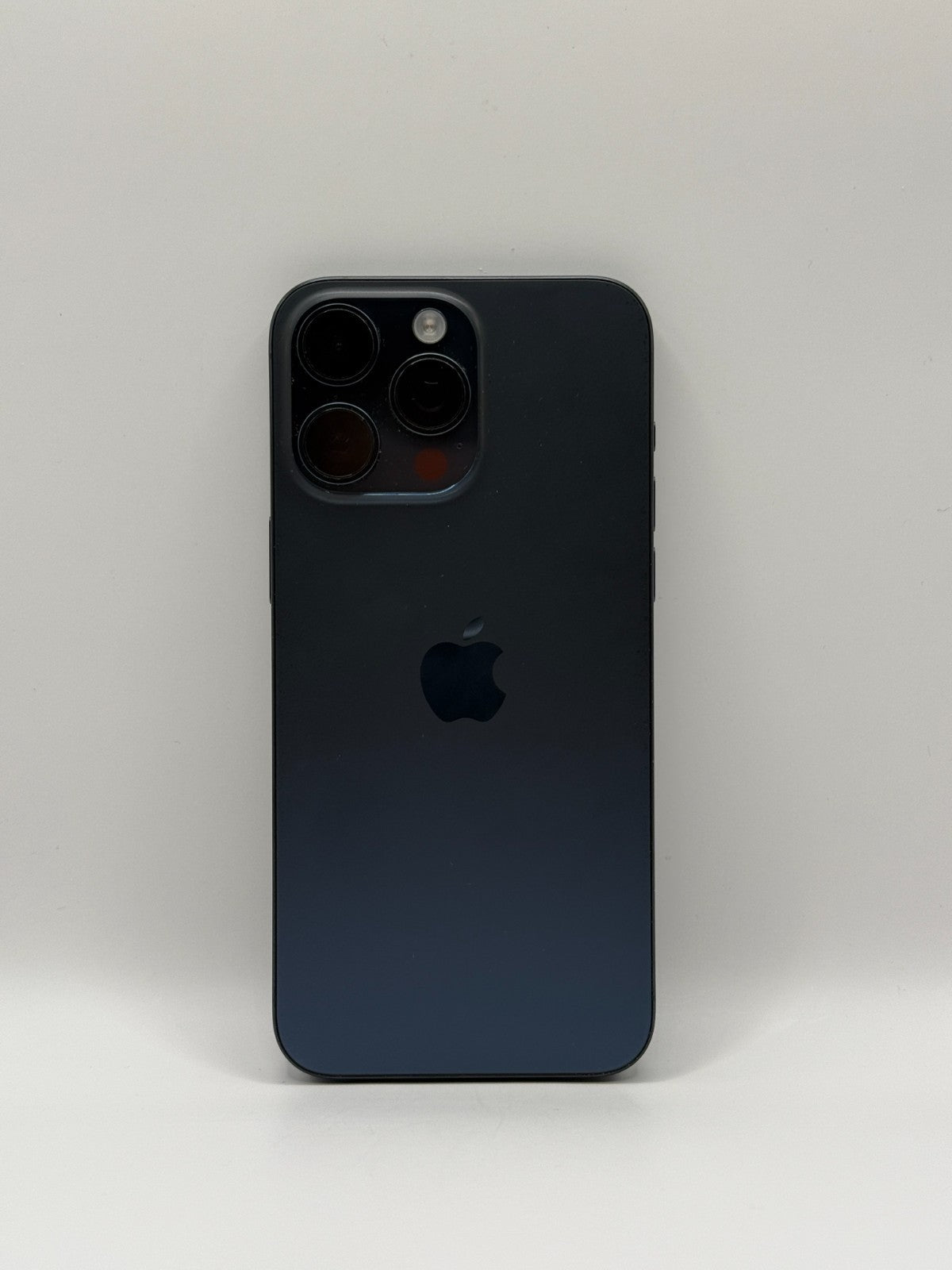 Apple Iphone 15 Pro Max Blue Titanium 256GB Very Good Condition Unlocked