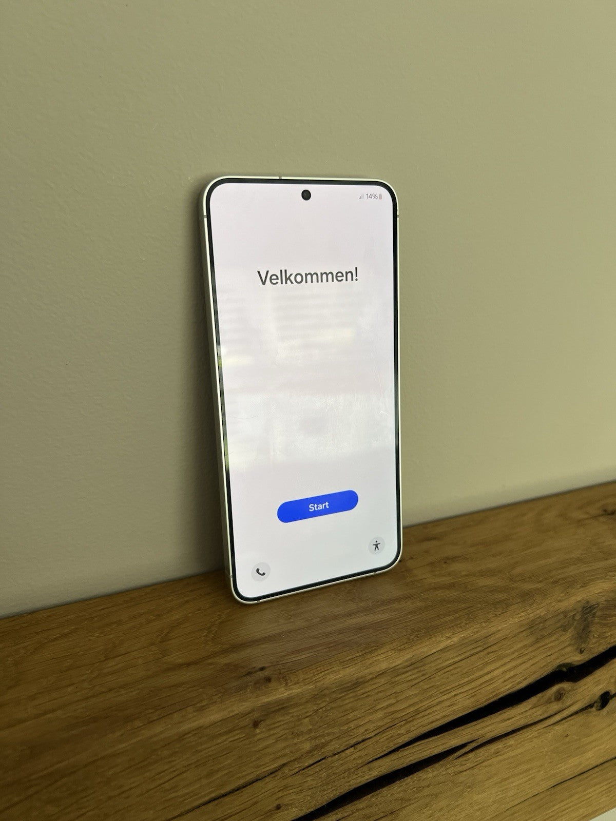 Samsung Galaxy S24 128 GB (C216) Marble Grey Very Good Condition Boxed