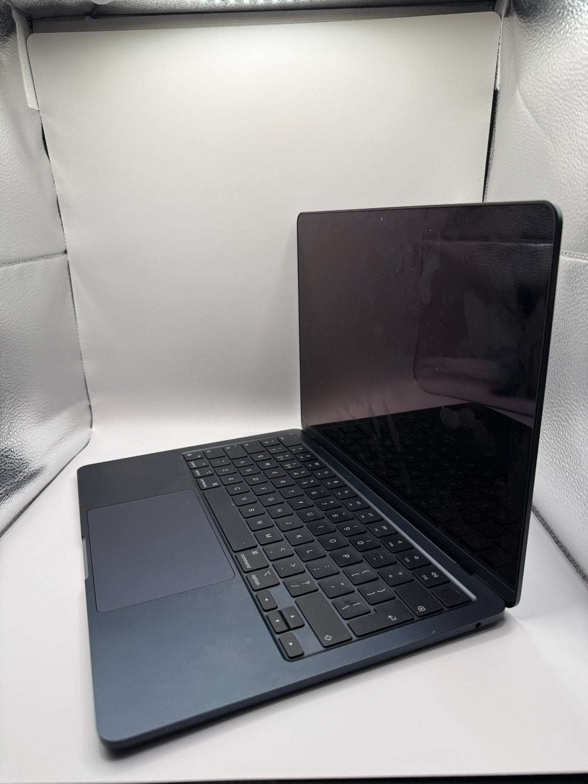 Apple MacBook Air 13.6" 256GB SSD Apple M2 8GB RAM Midnight Excellent Boxed