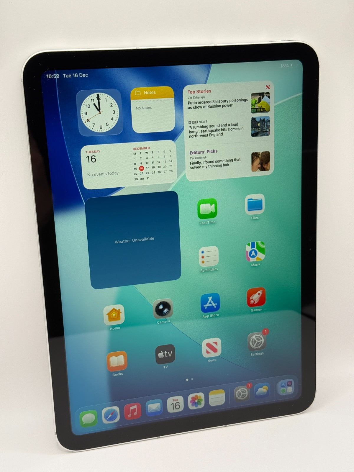 Apple Ipad 11th Generation A16 128GB Wifi and 5G Esim Silver Warranty Excellent