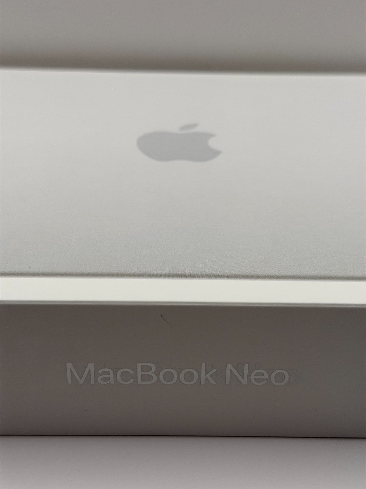 Apple Macbook Neo 512GB 13-inch Laptop Silver A18 Pro chip 2026 Brand New Sealed