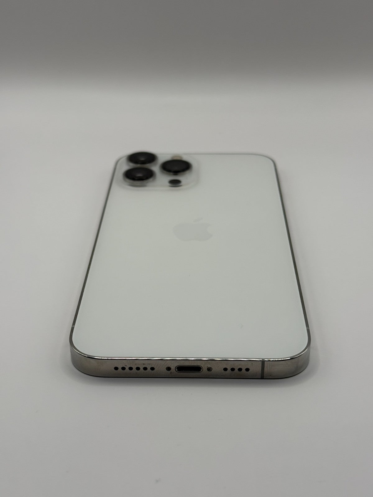 Apple Iphone 13 Pro Max 5G 128GB Silver Unlocked Excellent Quality 86% Battery