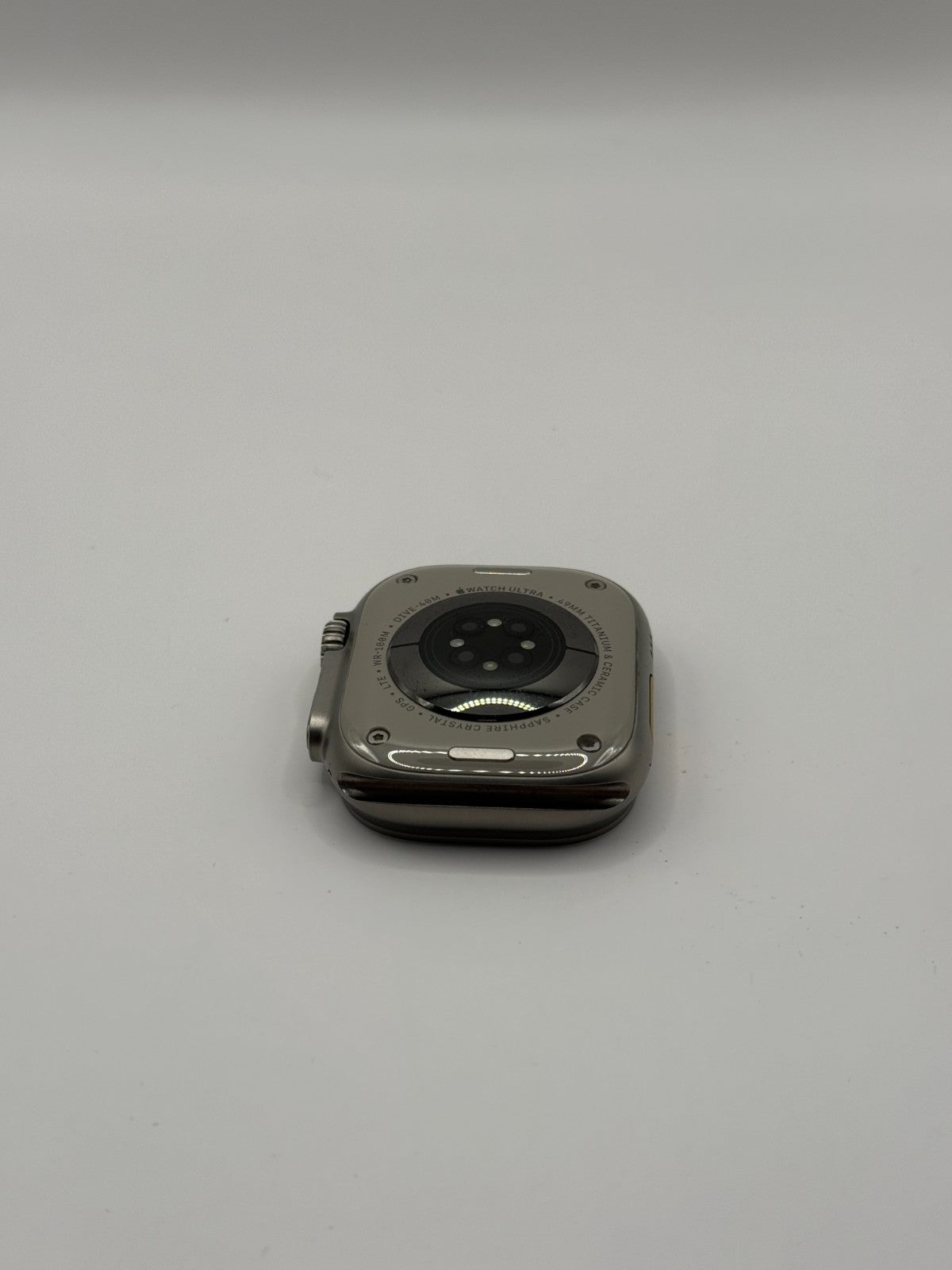 Apple Watch Ultra 2 49mm Titanium & Ceramic Case Cellular Excellent Condition