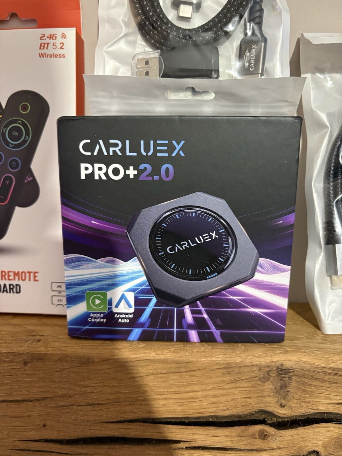 Carluex PRO+ 2.0 Multimedia AI Box With Keyboard Remote And More