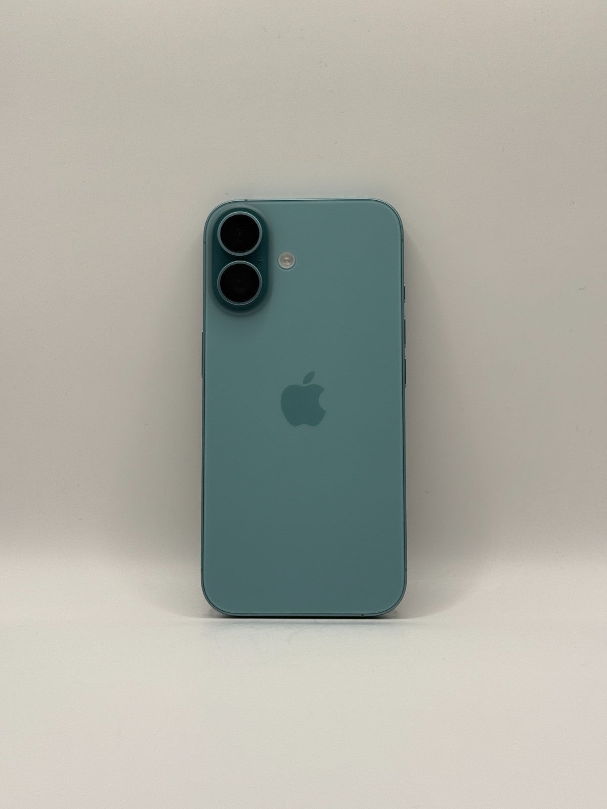 Apple Iphone 16 128GB Teal 5G Unlocked Excellent Condition Warranty Boxed