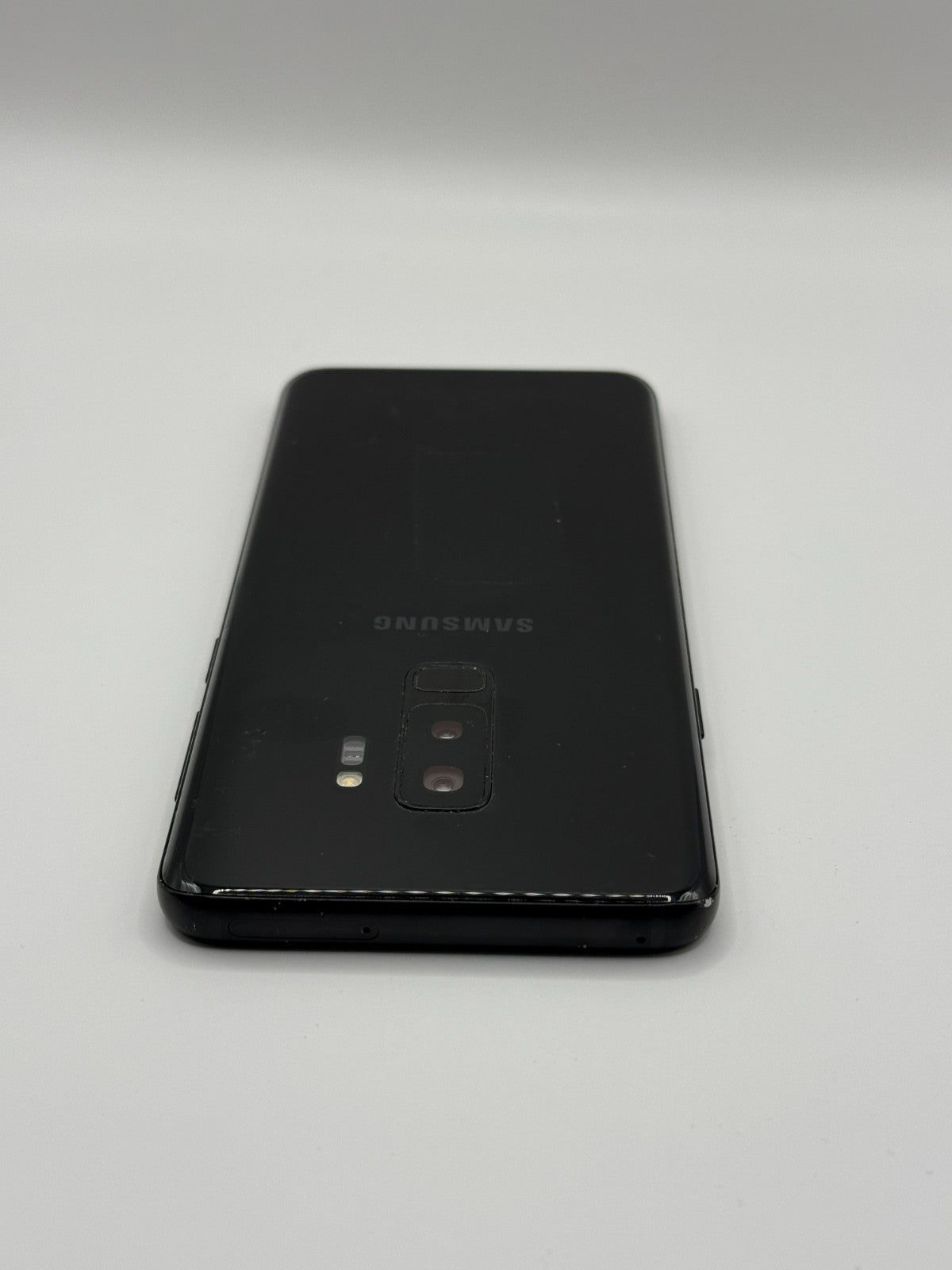 Samsung Galaxy S9 Plus 128GB Midnight Black Unlocked Cracked Screen LCD Bleed