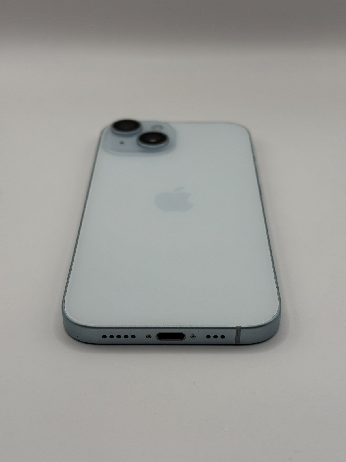 Apple Iphone 15 Blue 128GB 5G Unlocked Very Good Condition Warranty