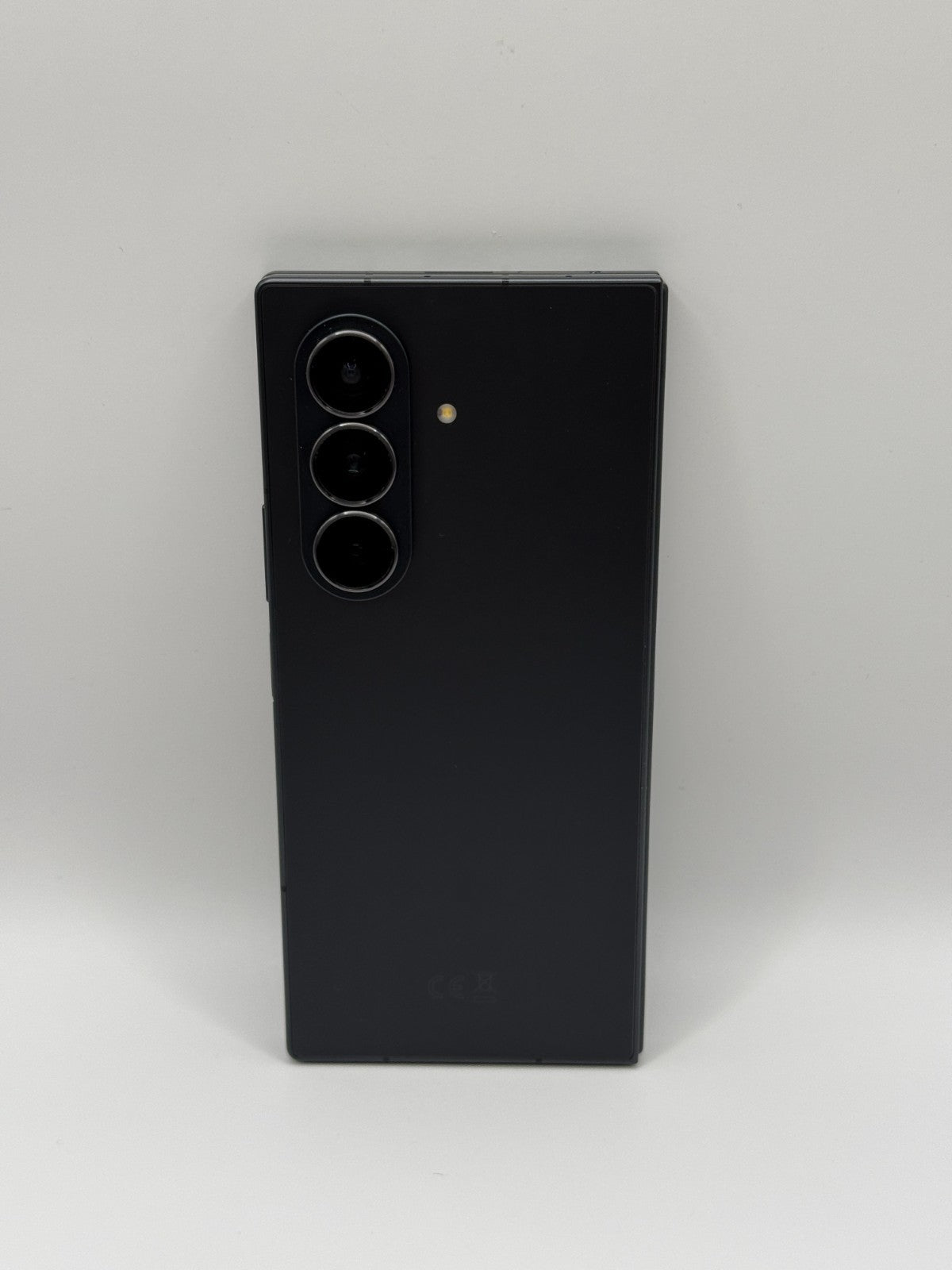 Samsung Galaxy Z Fold 7 5G 512GB Black Very Good Condition Unlocked Warranty