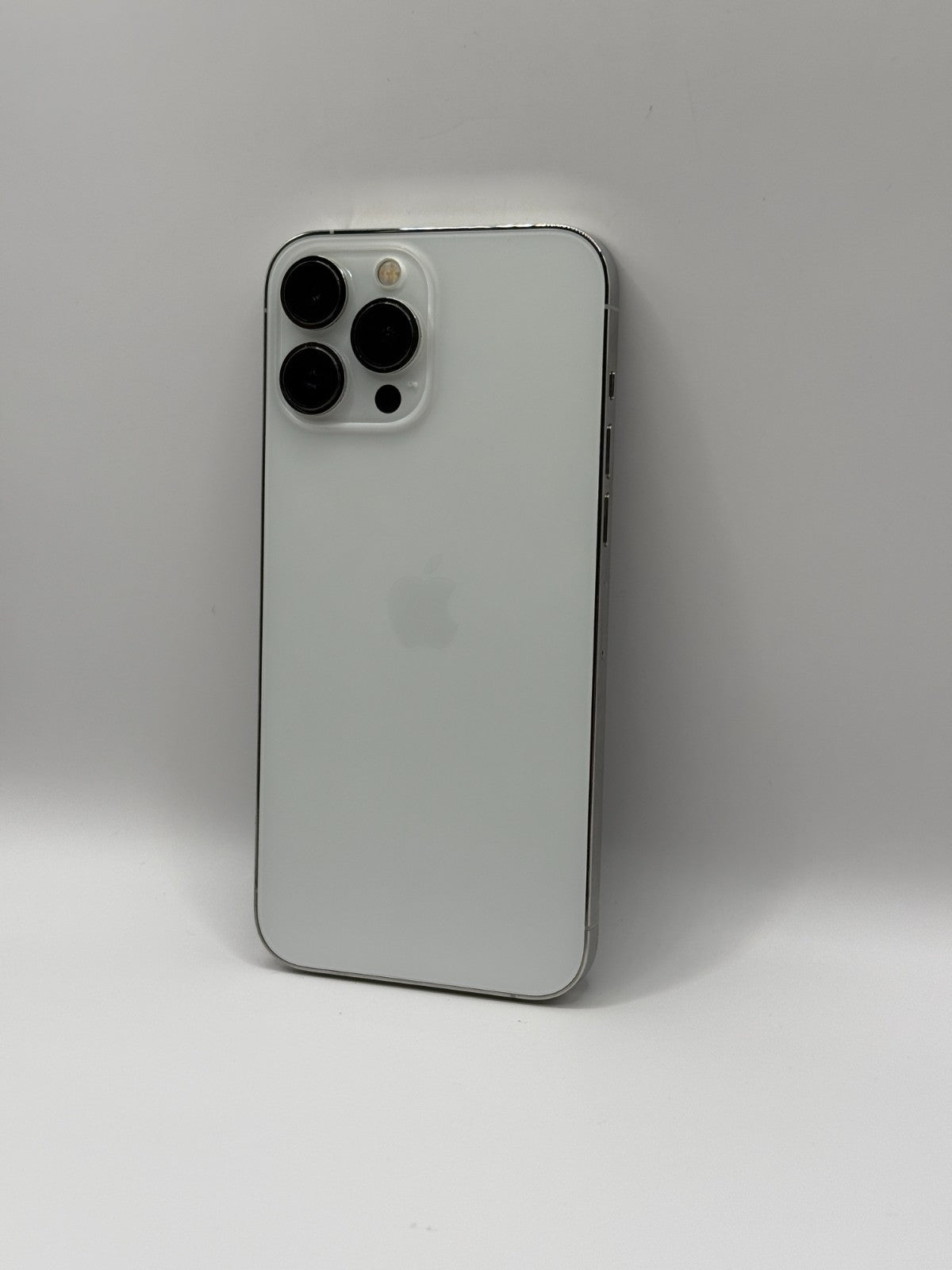 Apple Iphone 13 Pro Max 128GB 5G Silver Unlocked Excellent Condition Warranty