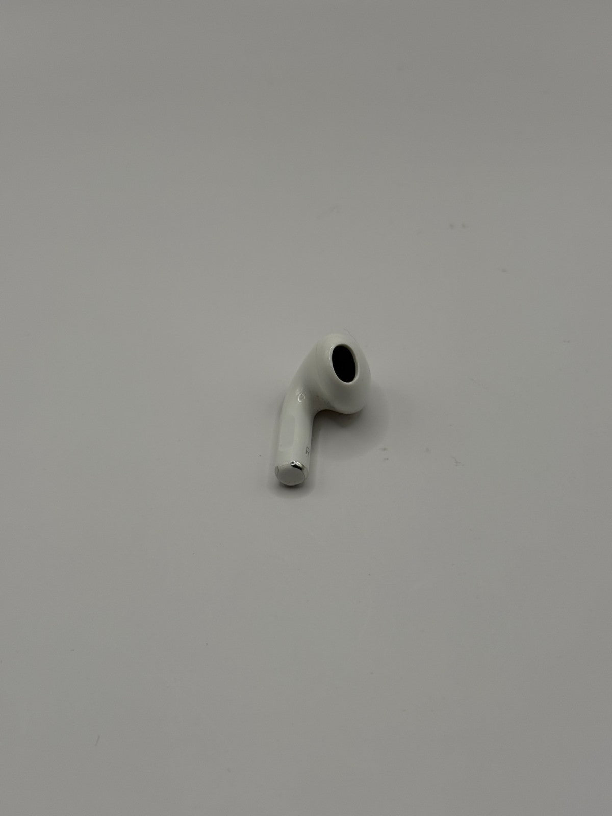 Apple Airpods 3th Generation In Ear Earphones 2021 Non ANC Right Earbud Only