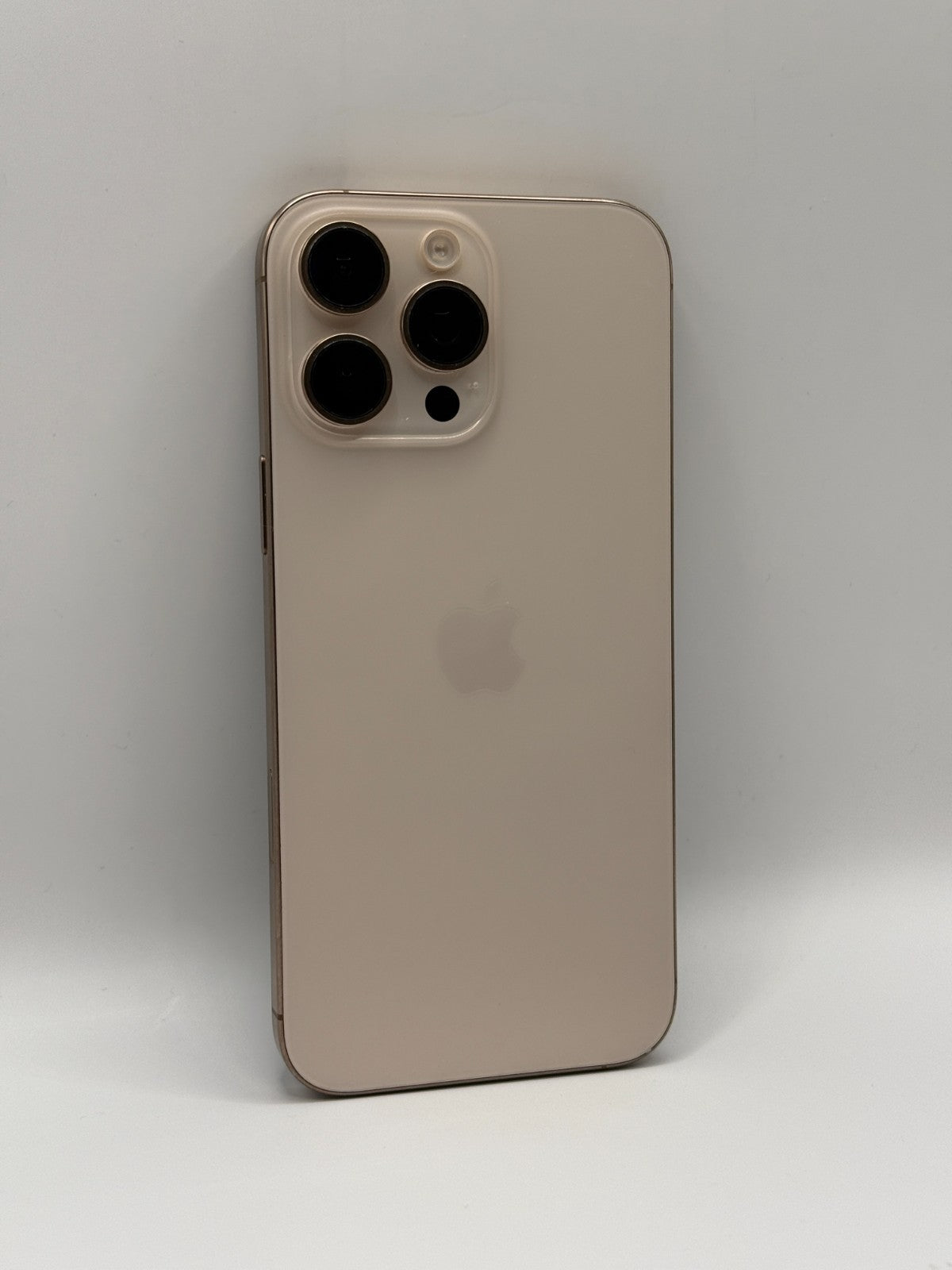 Apple iPhone 16 Pro Max 256GB 5G Unlocked Desert Titanium Good Quality