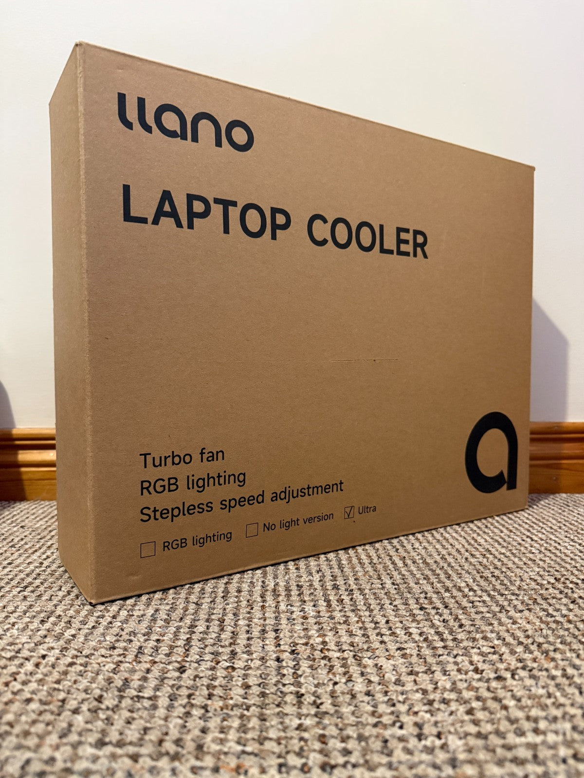 llano V12 Ultra Laptop Cooling Intelligent Software Control RGB Open Never Used