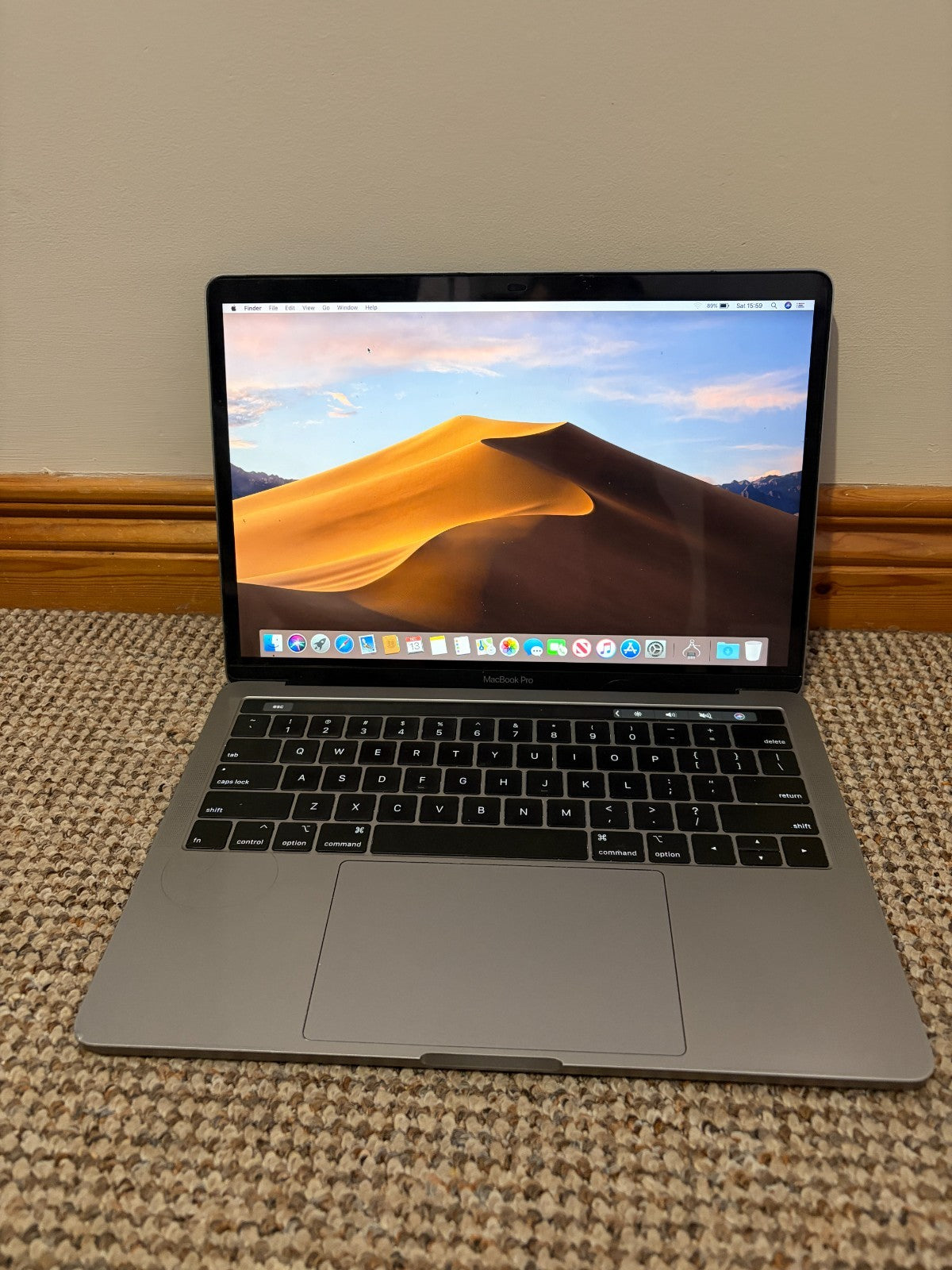 Apple MacBook Pro Retina 13.3" 2019 128GB SSD 8GB Ram 1.4GHz Core i5 Grey