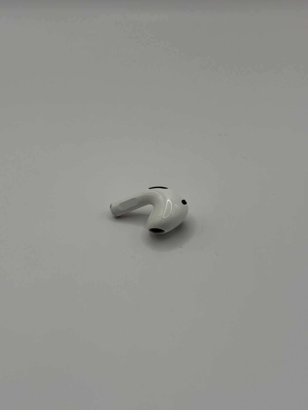 Apple Airpods 3th Generation In Ear Earphones 2021 Non ANC Right Earbud Only