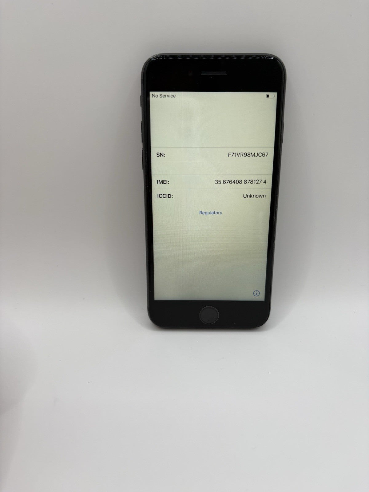 Apple iPhone 8 64GB Grey Faulty Screen And Home Button