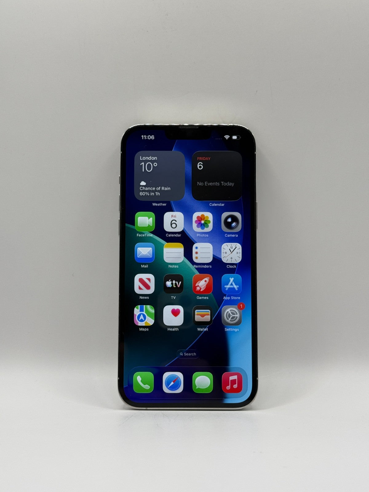 Apple Iphone 13 Pro Max 128GB 5G Silver Unlocked Excellent Condition Warranty