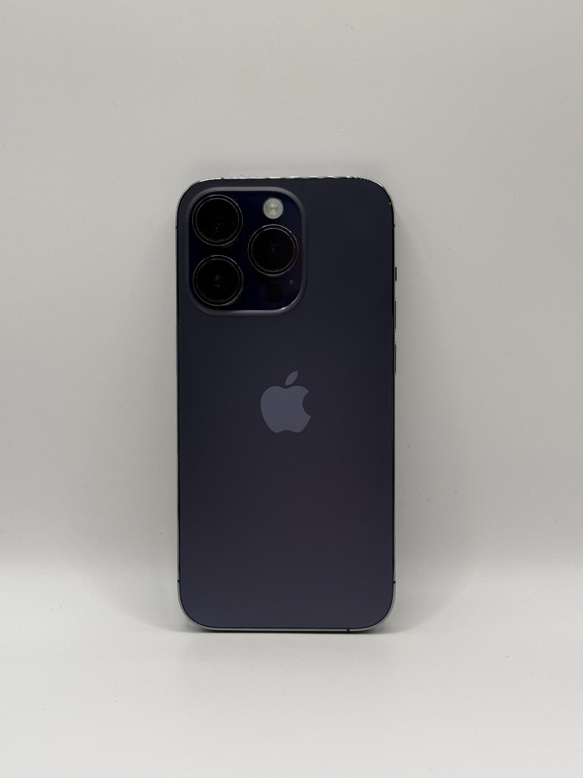 Apple Iphone 14 Pro 128GB Purple Unlocked Warranty Excellent Condition 100%